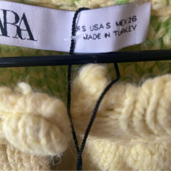 🔖 S ZARA Floral Jacquard Knit Retro Pop Flower Chunky Knit Cardigan Yellow - Picture 9 of 13